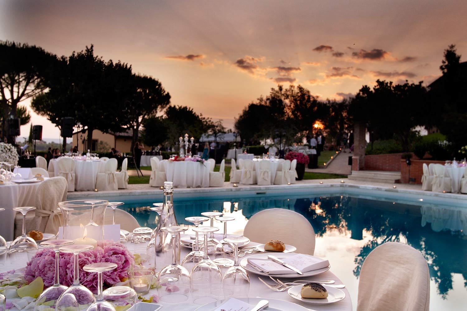 Отель Borgo Tre Rose Valiano Экстерьер фото