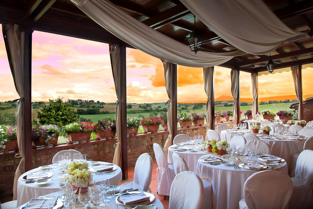 Отель Borgo Tre Rose Valiano Экстерьер фото