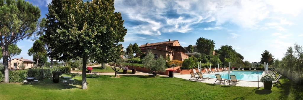 Отель Borgo Tre Rose Valiano Экстерьер фото