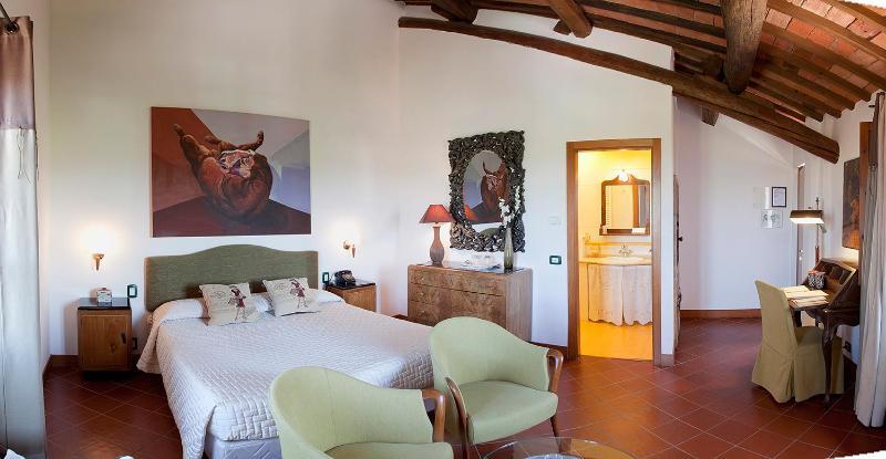 Отель Borgo Tre Rose Valiano Экстерьер фото
